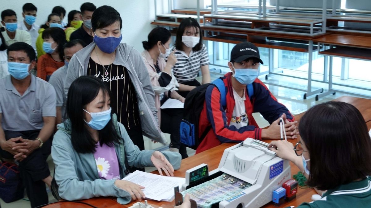Rút hồ sơ đại học có mất tiền không?