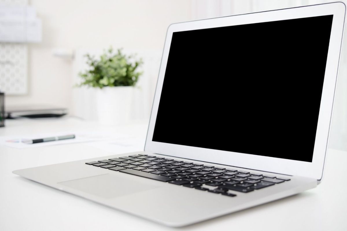 Nếu laptop đột ngột tắt ngột tắt nguồn thường xuyên sẽ gây hại đến máy