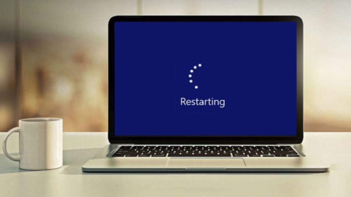gập màn hình laptop mà không tắt máy win 11 10